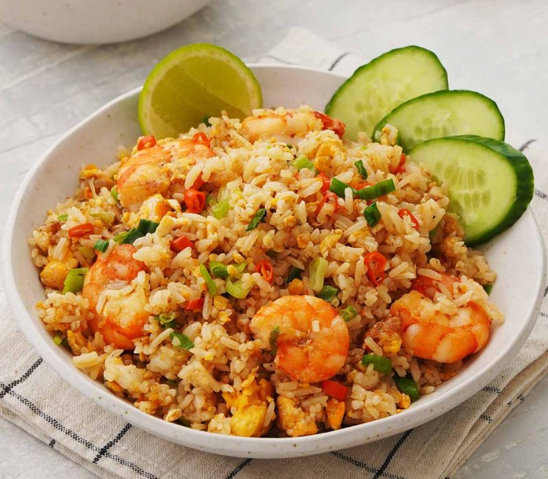 Thưởng thức cơm chiên Khao Pad, món đặc sản trứ danh đất Thái 8