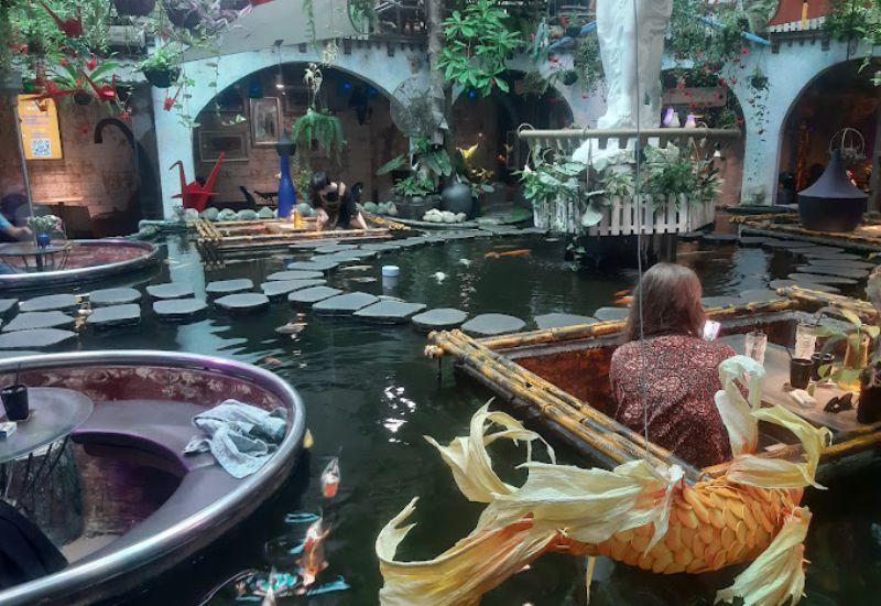 Khám phá Oasis Cafe: Một góc thiên nhiên giữa lòng thành phố 3