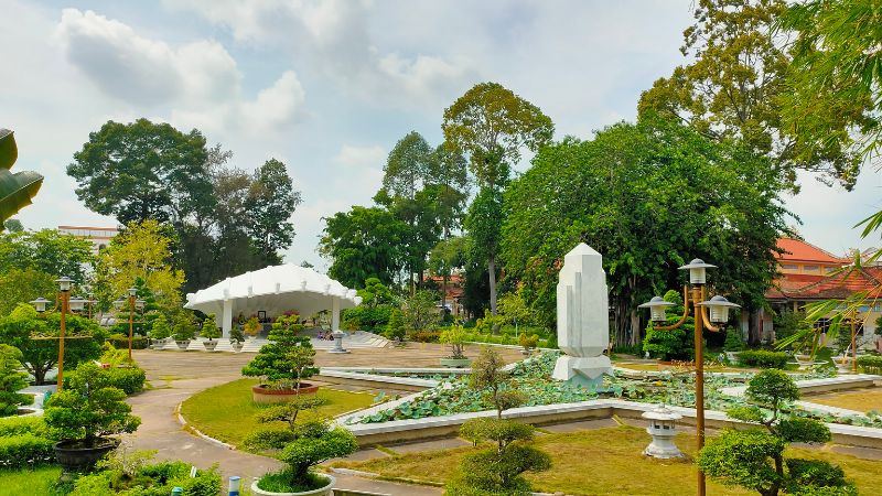 Khu di tích Nguyễn Sinh Sắc, nơi an nghỉ của người chí sĩ yêu nước 5