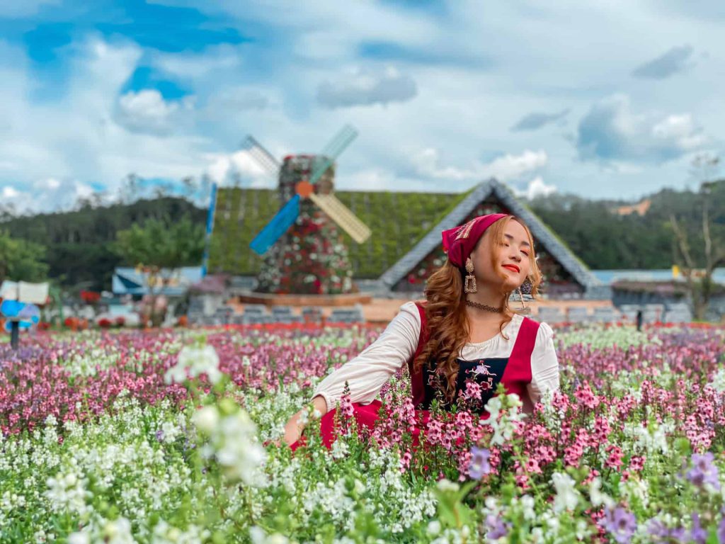 Khu du lịch Fresh Garden Dalat, vườn hoa khổng lồ khoe sắc rực rỡ giữa Đà Lạt 2