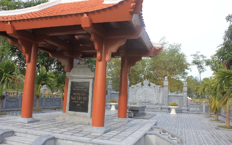 Kinh nghiệm tham quan khu lưu niệm Đại thi hào Nguyễn Du 11