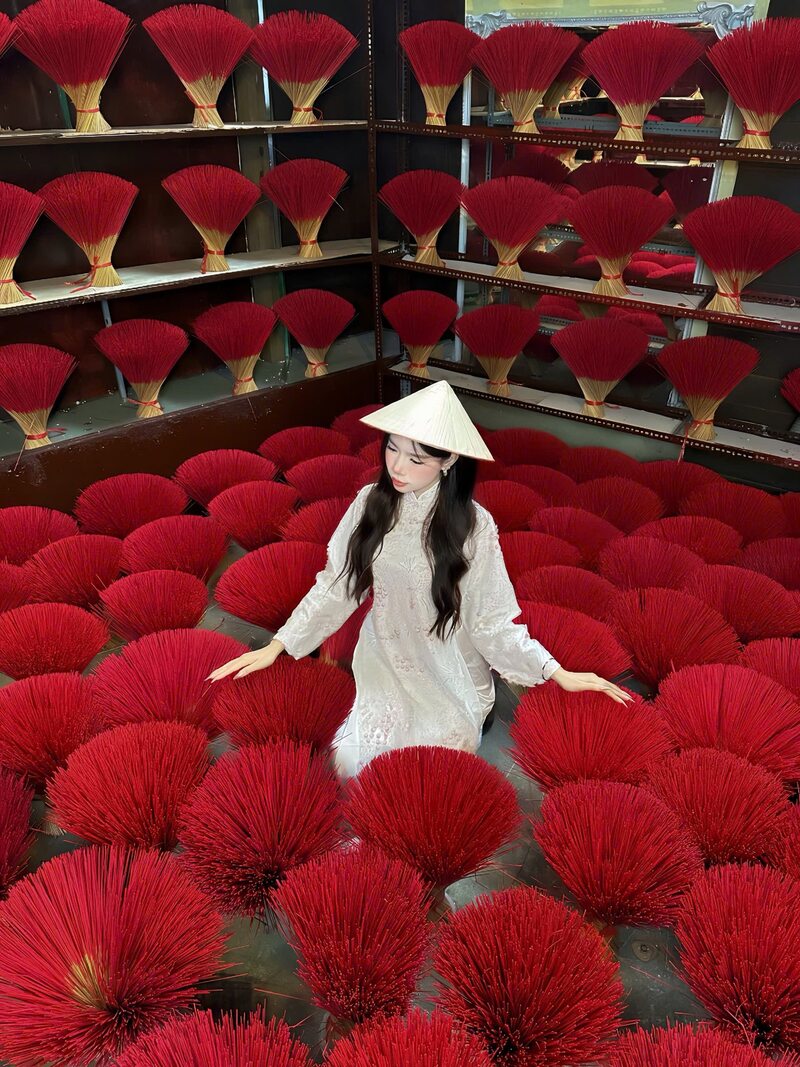 19 quán cafe trang trí Tết đẹp nhất Sài Gòn Xuân Bính Ngọ 2026 2