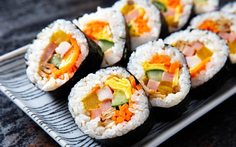 Kimbap: Món ăn đường phố “quốc dân” mang đậm hương vị Hàn 2