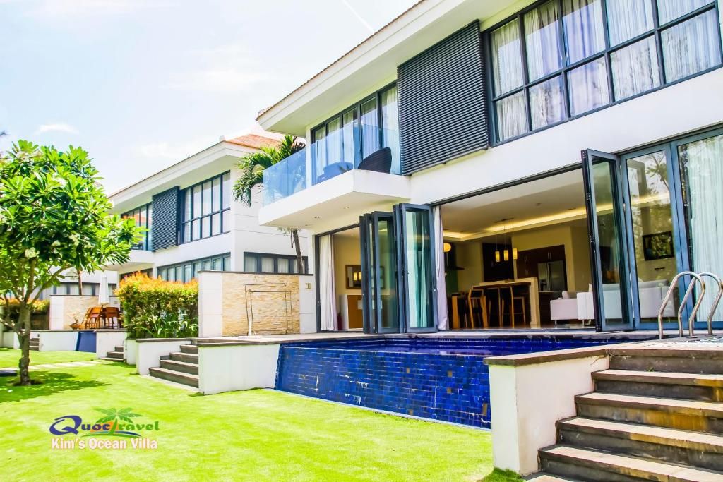 Kim's Ocean view Villa Danang, không gian xanh mát bên bờ biển 2