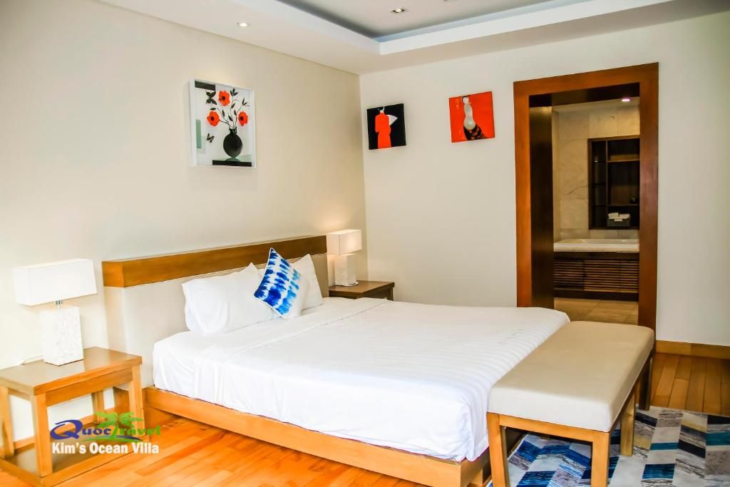 Kim's Ocean view Villa Danang, không gian xanh mát bên bờ biển 4