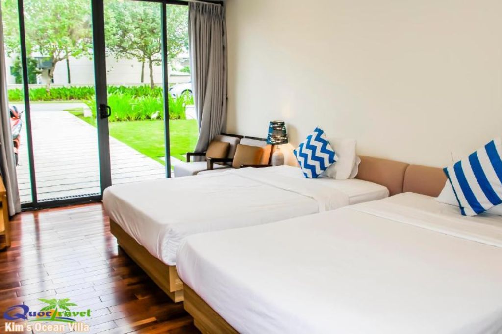 Kim's Ocean view Villa Danang, không gian xanh mát bên bờ biển 5