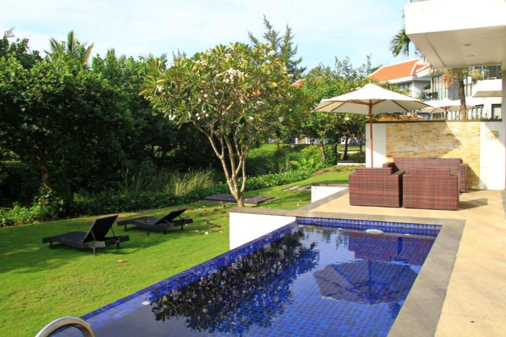 Kim's Ocean view Villa Danang, không gian xanh mát bên bờ biển 7