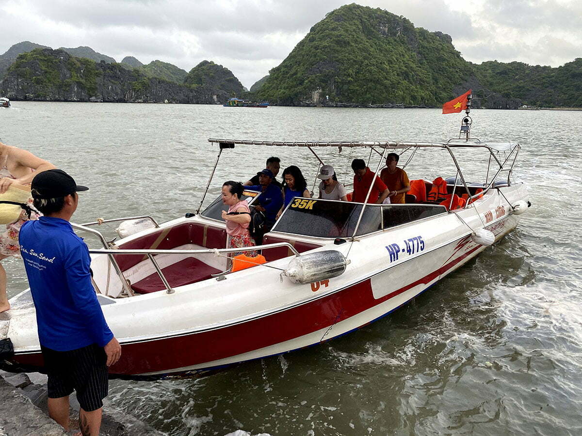 Kinh nghiệm đi cano Hạ Long chi tiết nhất mà bạn cần biết 7