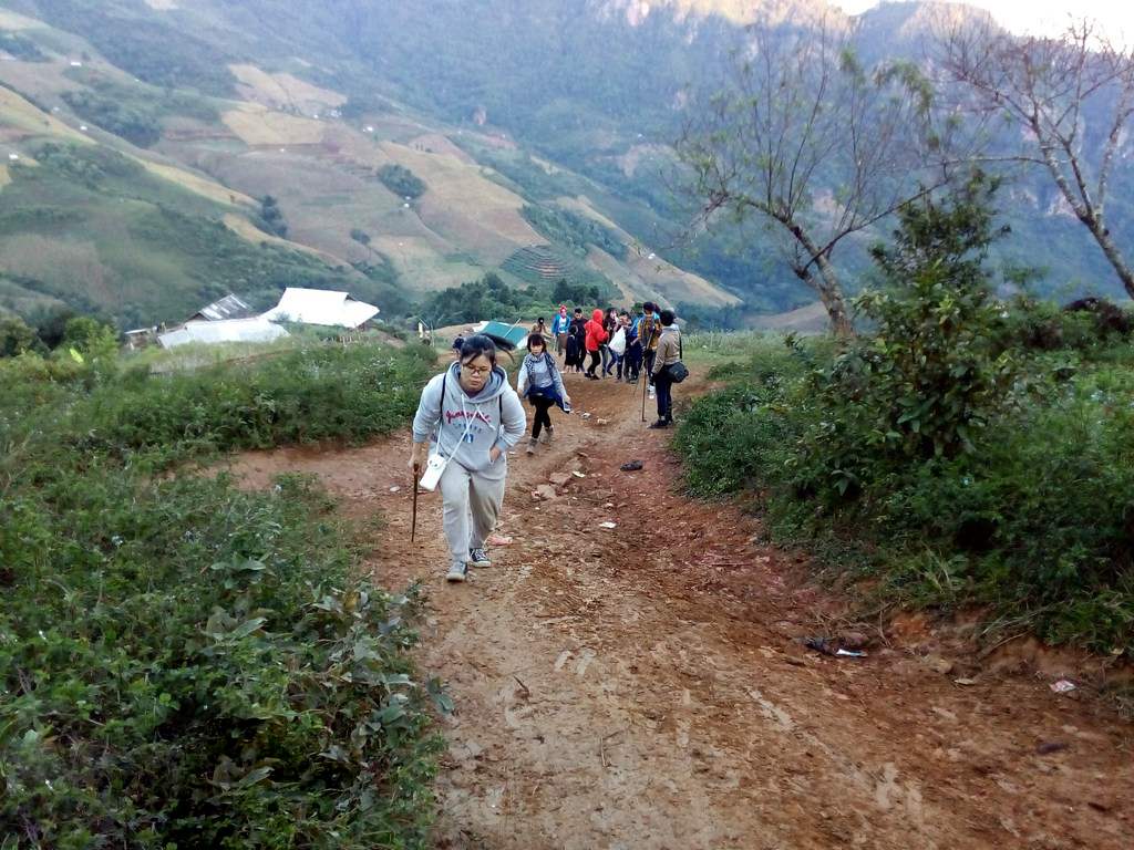 Kinh nghiệm trekking Pha Luông 2N1Đ chi tiết, an toàn 8