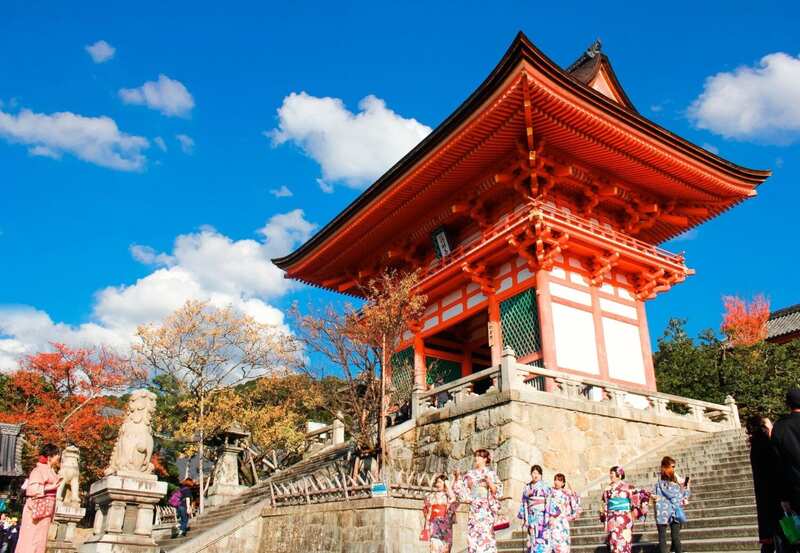 Chùa Kiyomizu-dera độc đáo, vũ đài bên vách núi Kyoto 4