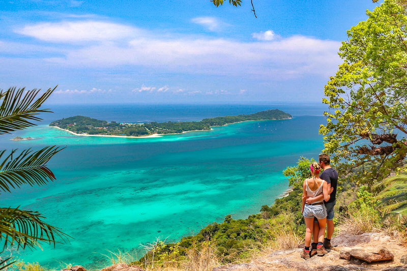 Thiên đường biển Koh Lipe với mặt nước xanh như ngọc tại Thái Lan 9