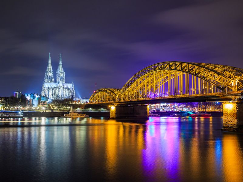 Khám phá Köln cổ kính bên dòng sông Rhine, Đức 8