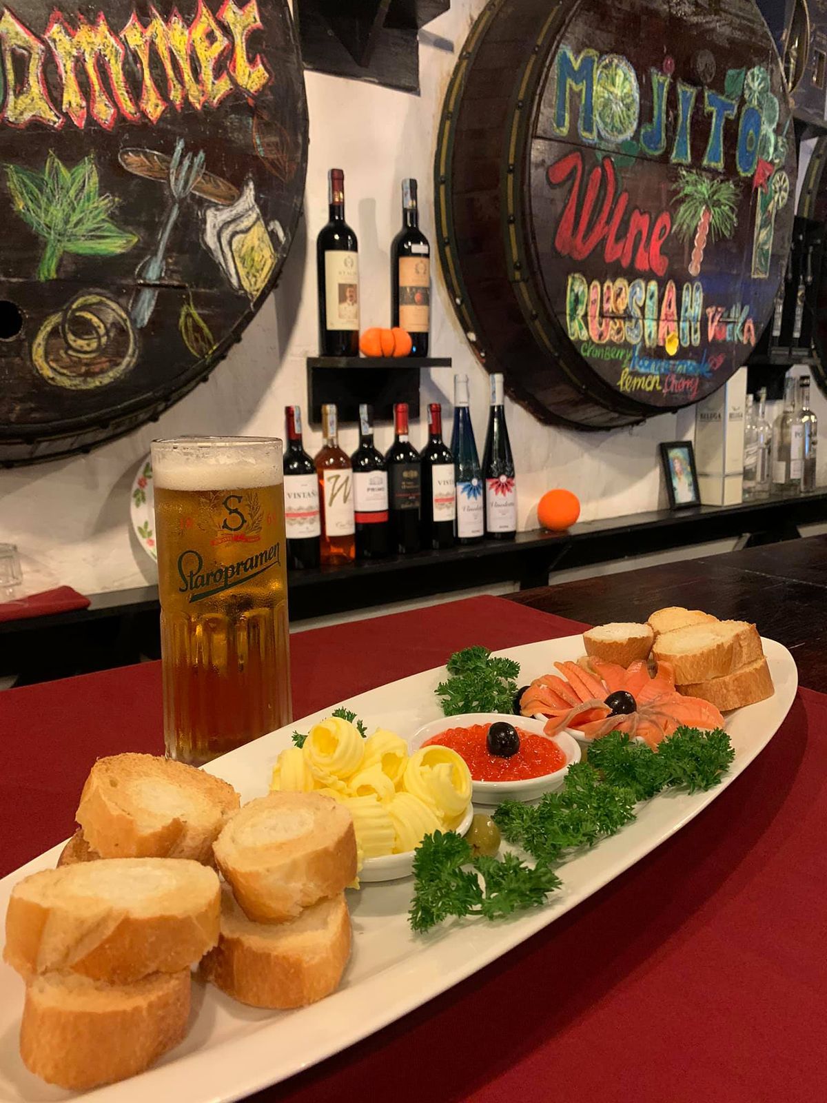 Kozak Restaurant & Bar - Điểm dừng chân dành cho các tín đồ đam mê đồ Âu 12