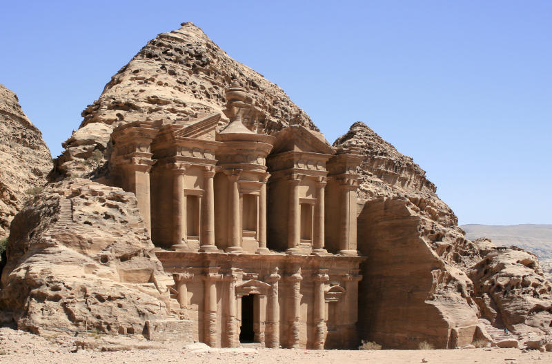 Kỳ quan thế giới hiện đại thành phố Petra Jordan cổ kính 2