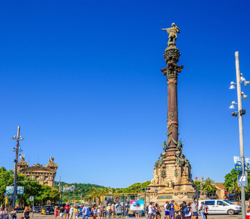 Phố đi bộ La Rambla: Trái tim sôi động của Barcelona 6