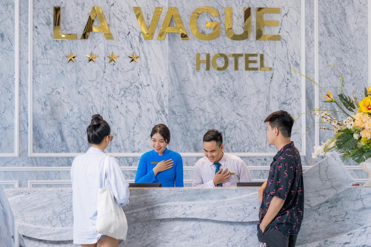 La Vague Hotel toát lên dáng vẻ thanh lịch giữa lòng thành phố biển Nha Trang 2