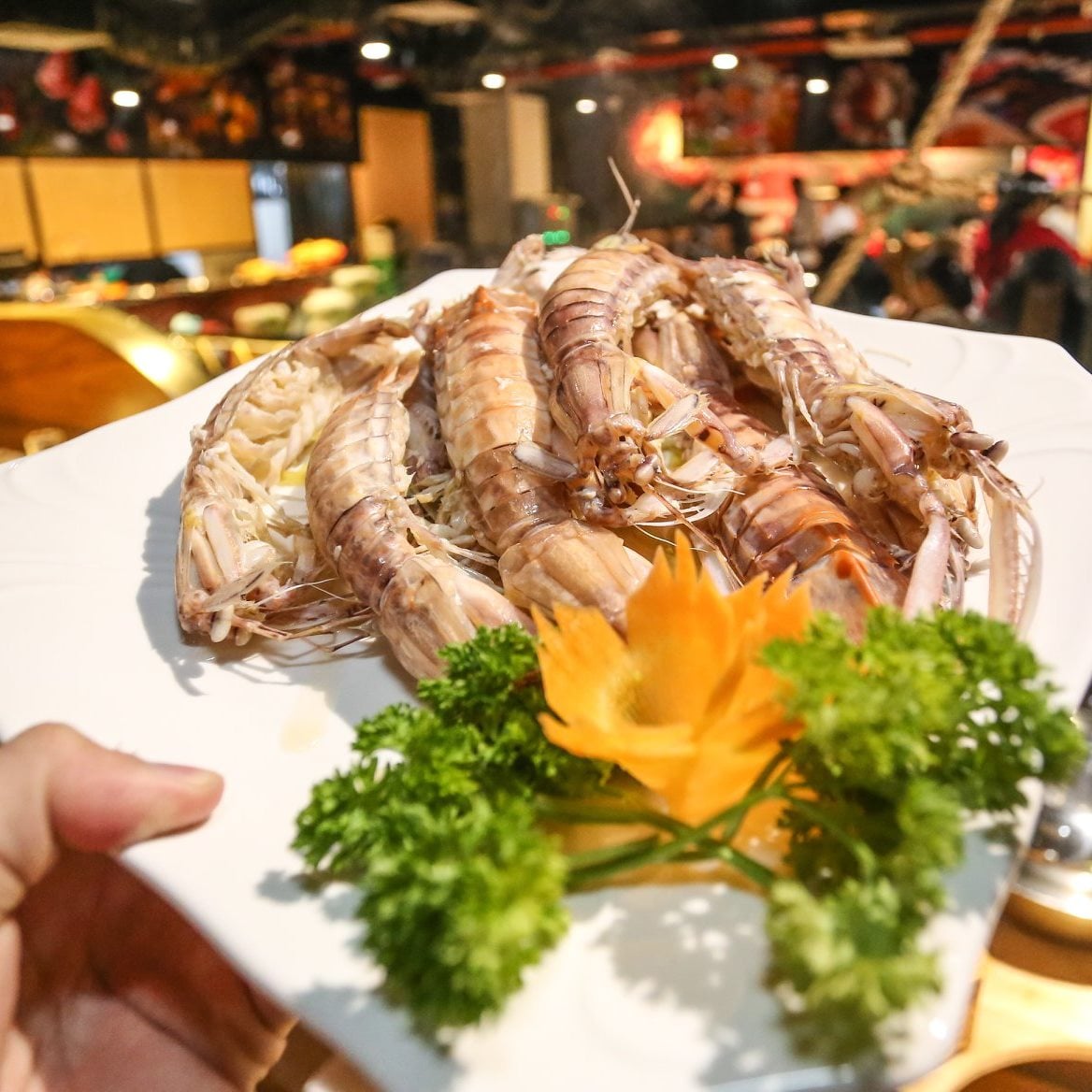 Lạc lối tại thiên đường hải sản Ngư Trường Buffet Hải Sản Hải Phòng 11