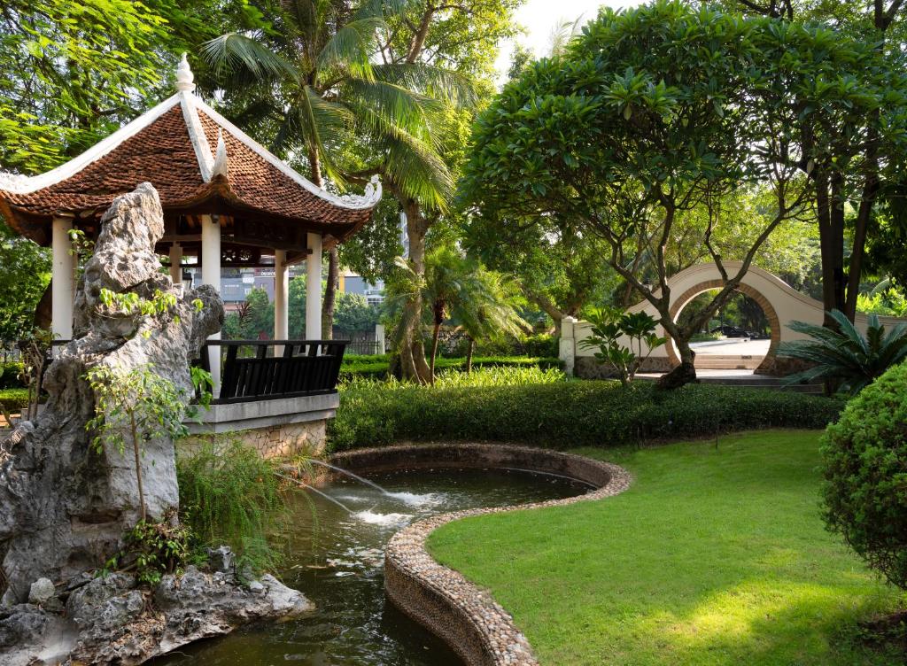 Lạc lối trong thiên đường Sheraton Hanoi Hotel bên cạnh bờ hồ Tây 3