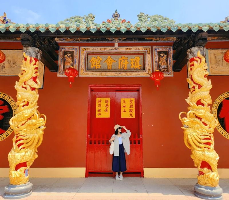 Lạc vào Quỳnh Phủ Hội Quán đậm nét Trung Hoa tại Ninh Hòa