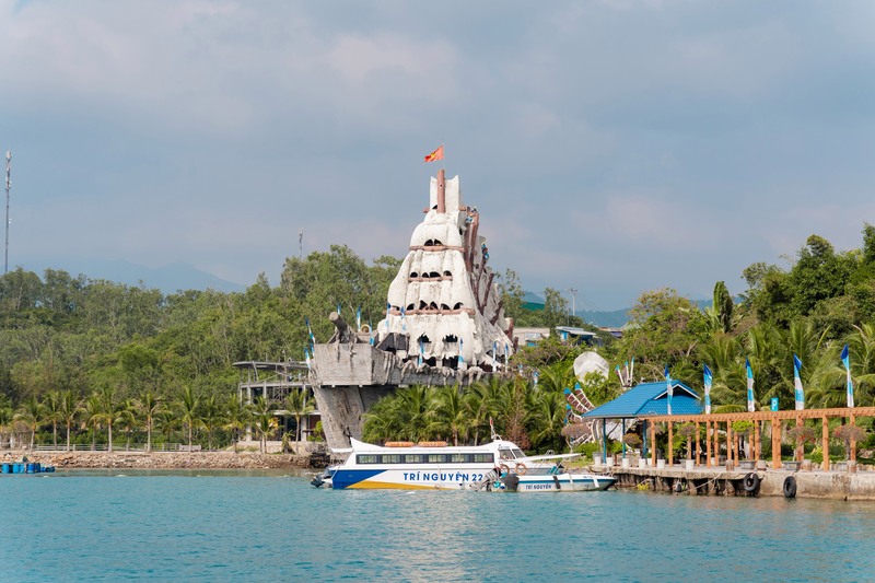 Lạc vào Thủy cung Trí Nguyên Nha Trang thu nhỏ giữa thành phố biển 2