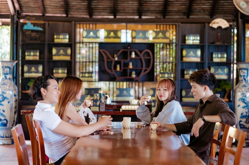 Lạc vào Thủy cung Trí Nguyên Nha Trang thu nhỏ giữa thành phố biển 14