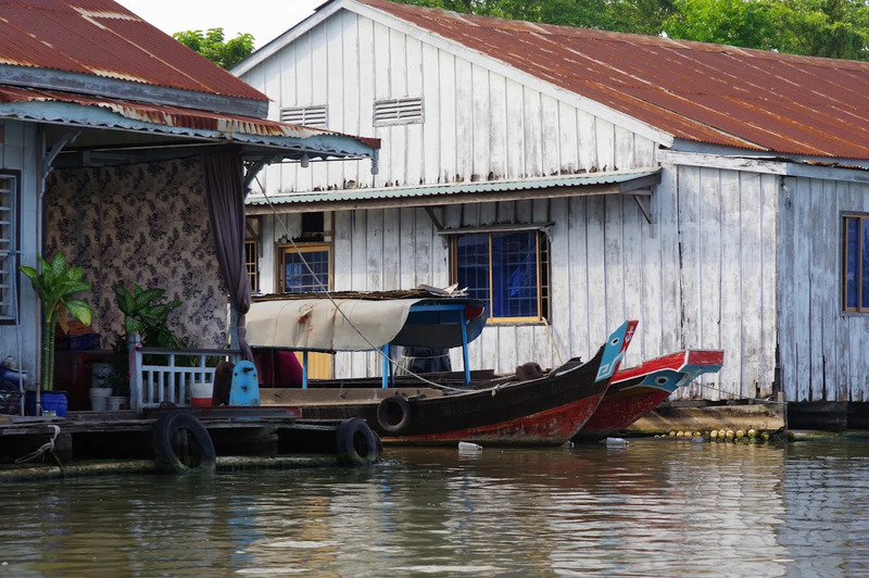 Làng bè Châu Đốc rực rỡ sắc màu bên bờ sông Hậu 7