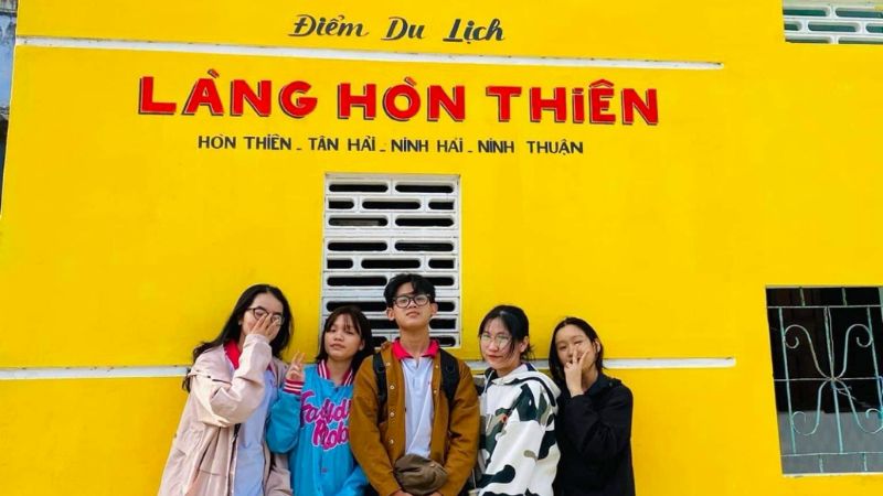 Làng bích họa Hòn Thiên, ngôi làng bích họa đầu tiên tại Ninh Thuận 9