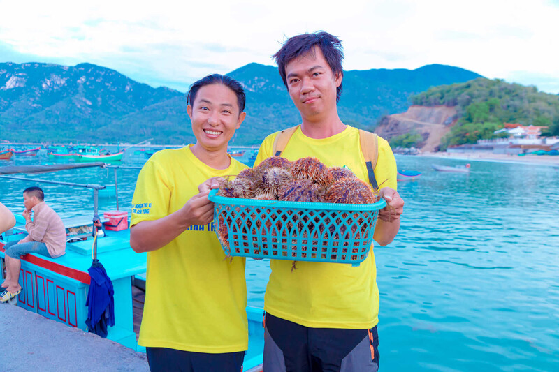 Làng chài Ninh Vân thanh bình bên bờ biển Nha Trang 10