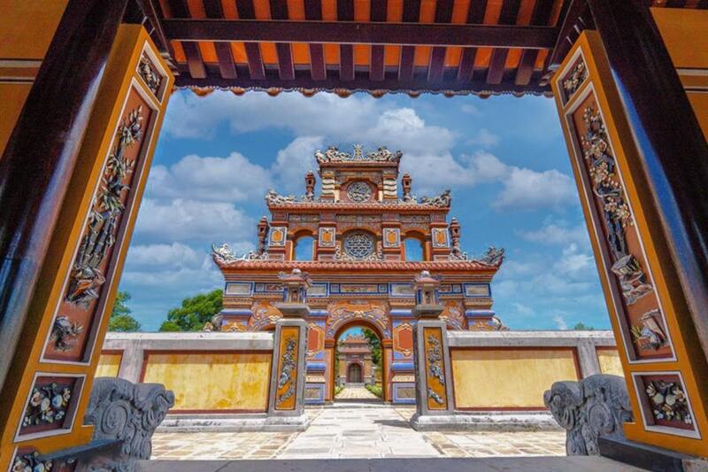 Kinh nghiệm khám phá 7 lăng tẩm Huế đầy đủ và bổ ích nhất 12