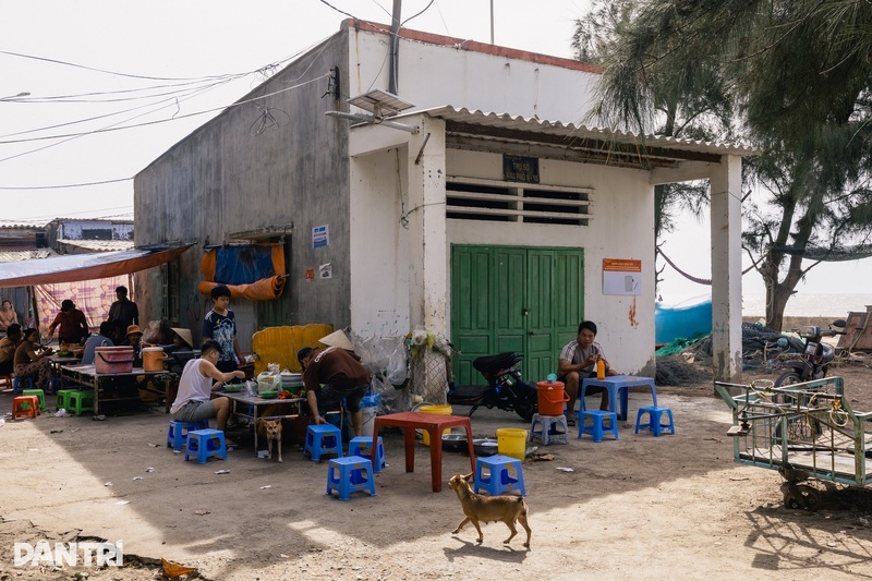 Review làng Hải Chữ với rạn san hô lộ thiên độc đáo 5