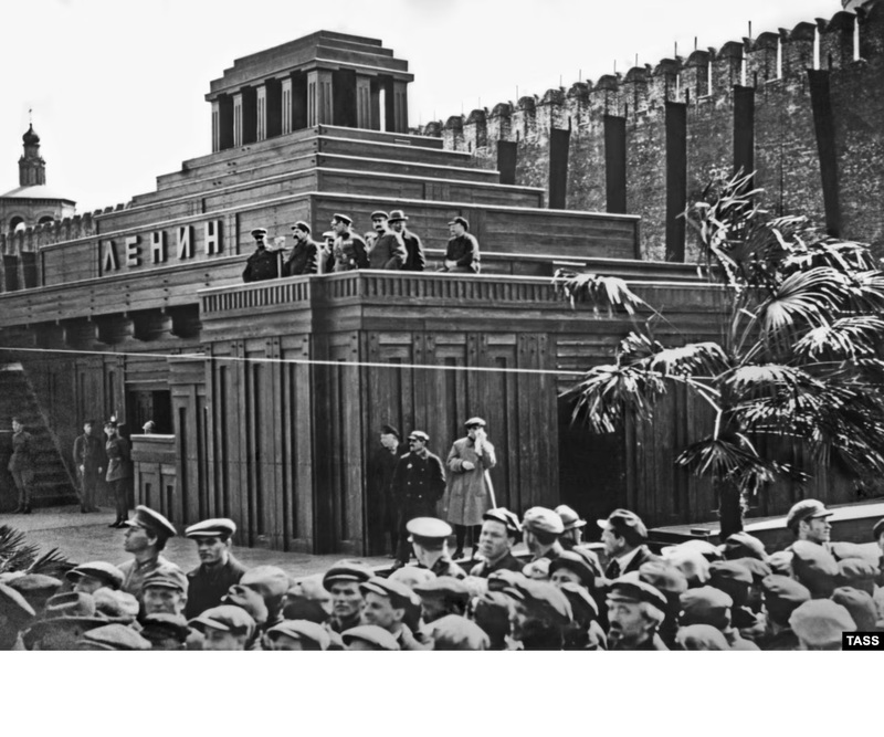 Lăng Lenin, nơi lưu giữ thi hài vĩ lãnh tụ vĩ đại nước Nga 3