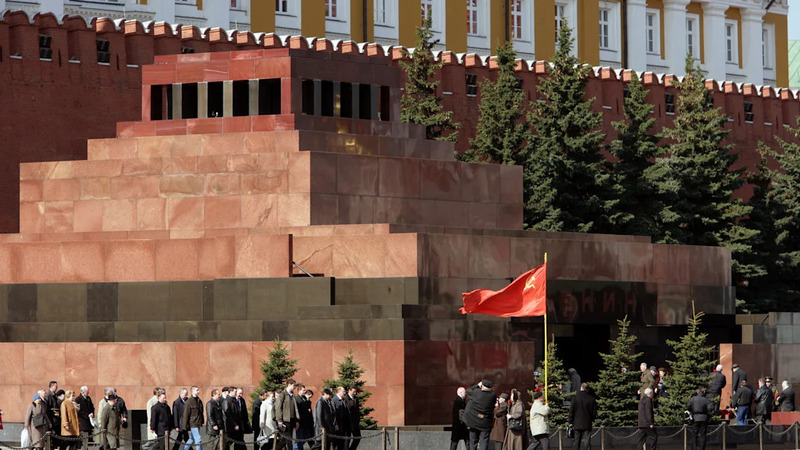 Lăng Lenin, nơi lưu giữ thi hài vĩ lãnh tụ vĩ đại nước Nga 7