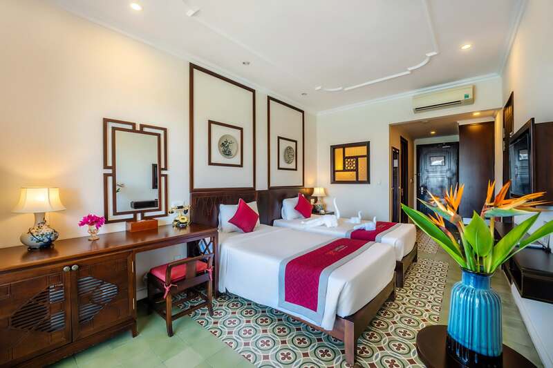Lantana Riverside Hoian, khách sạn boutique ven sông yên bình và cổ kính 4