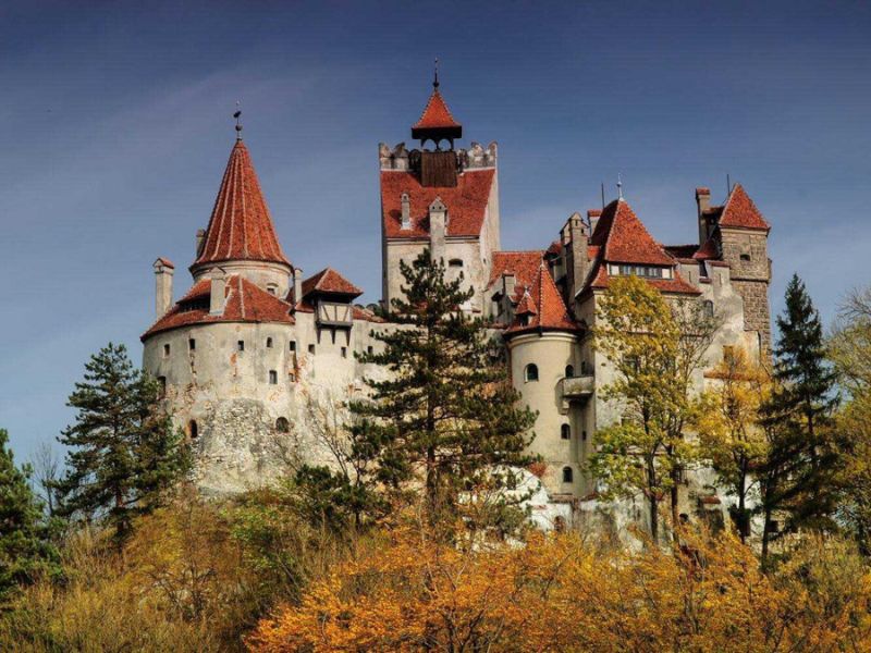 Lâu đài Peles, biểu tượng về vẻ đẹp của xứ Romania 12