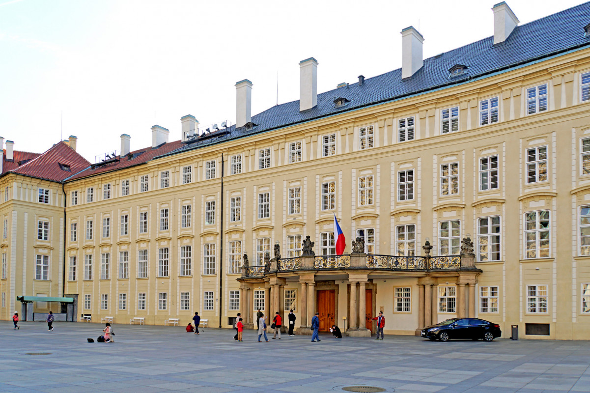 Lâu đài Praha, điểm sáng kiến trúc lẫy lừng Cộng hòa Séc 7