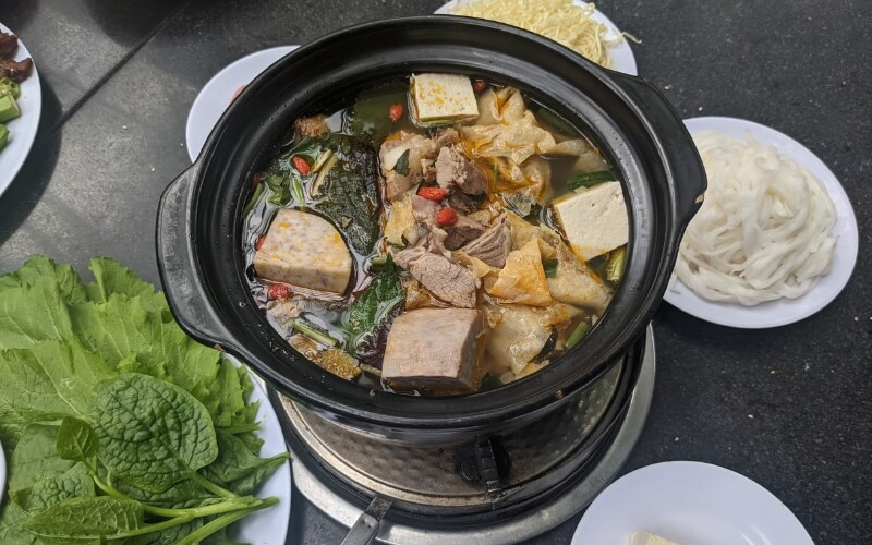 Top 15 quán lẩu dê Sài Gòn ngon nức tiếng và giá bình dân 3