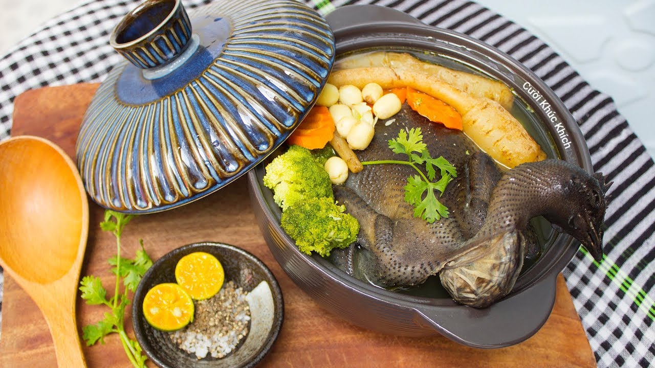 Lẩu gà lá sâm, món ngon dinh dưỡng từ thiên nhiên