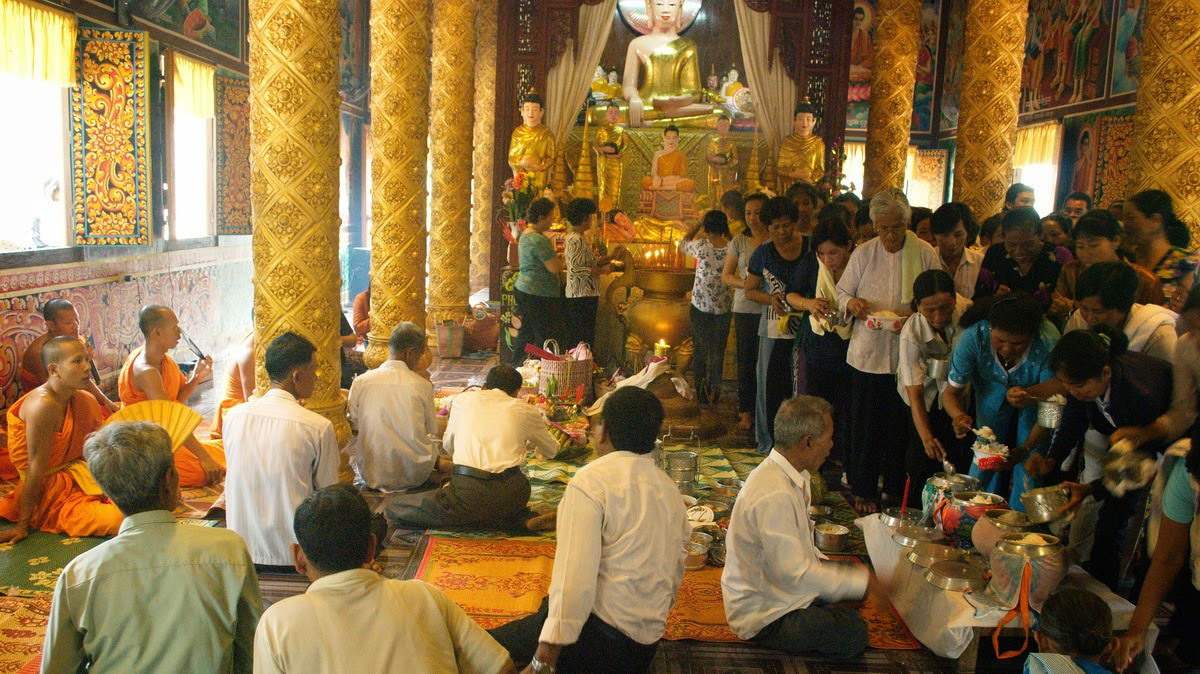 Lễ Cholchonam Thomay và những tập tục đặc sắc của người Khmer 10