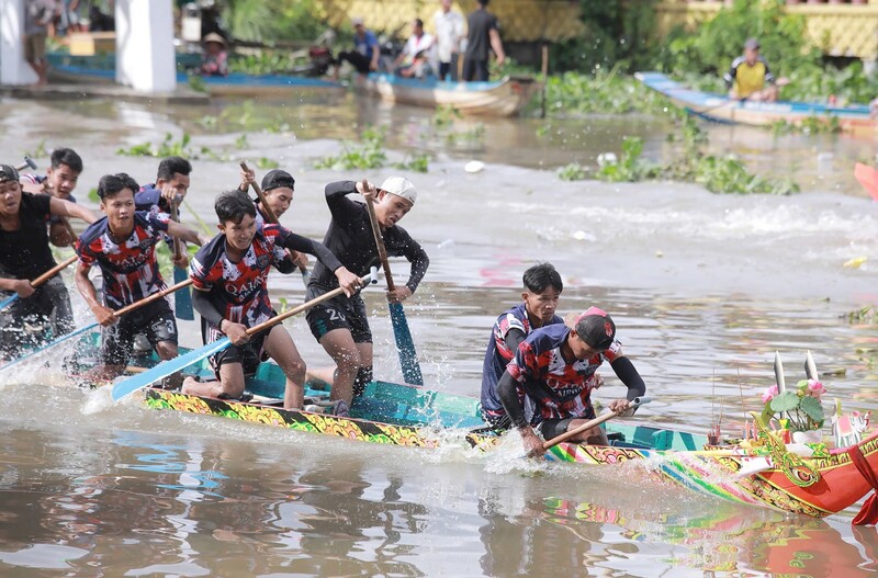 Lễ dâng y Kathina: Sắc màu văn hóa Khmer rực rỡ Nam Bộ 10
