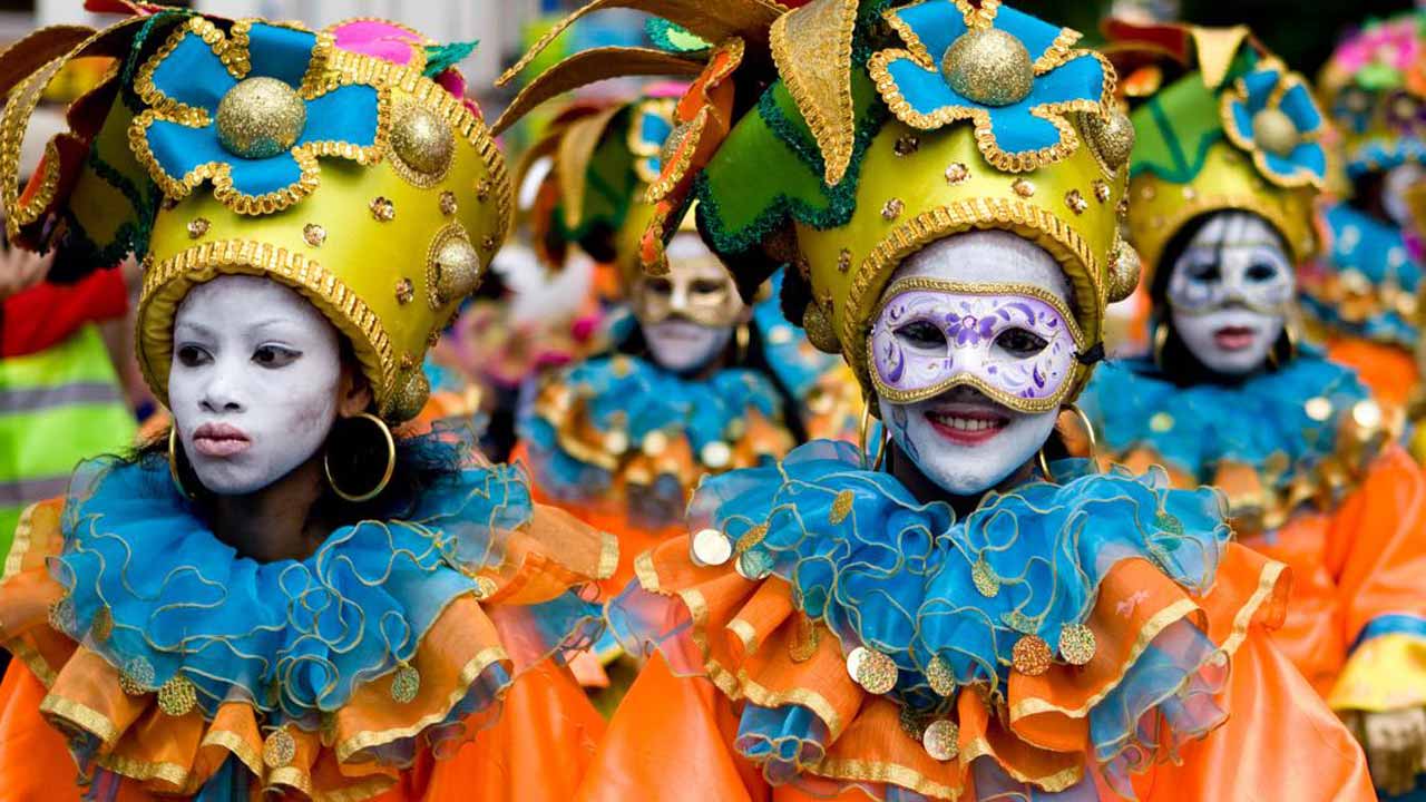 Lễ hội Carnaval Hạ Long - Hòa chung những giai điệu vui tươi trong ngày hội 12