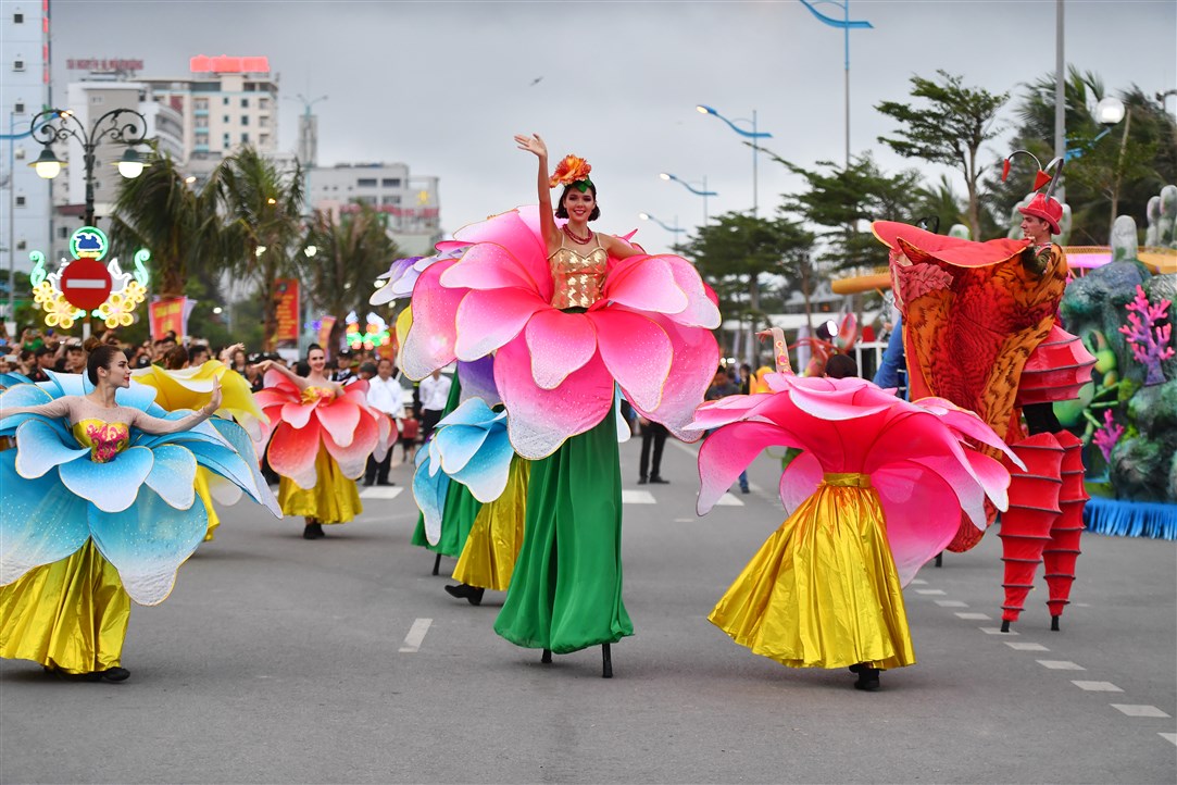 Lễ hội Carnaval Hạ Long - Hòa chung những giai điệu vui tươi trong ngày hội 14