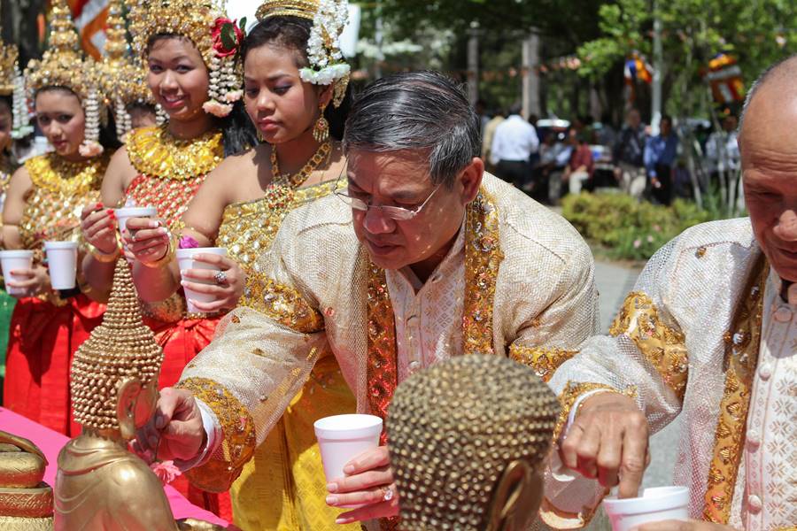 Lễ hội Chôl Chnăm Thmây Sóc Trăng độc đáo của đồng bào Khmer