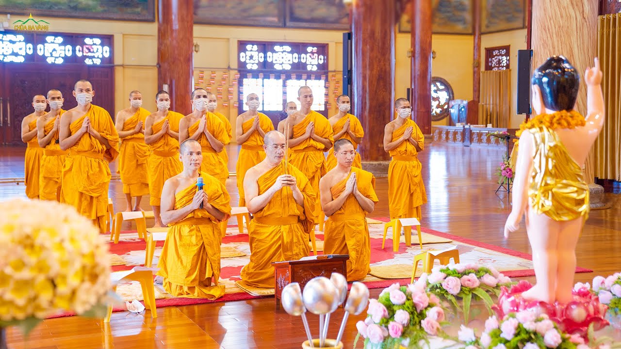 Lễ hội chùa Ba Vàng - Mang ý nghĩa an lành, lòng biết ơn về cội nguồn 4