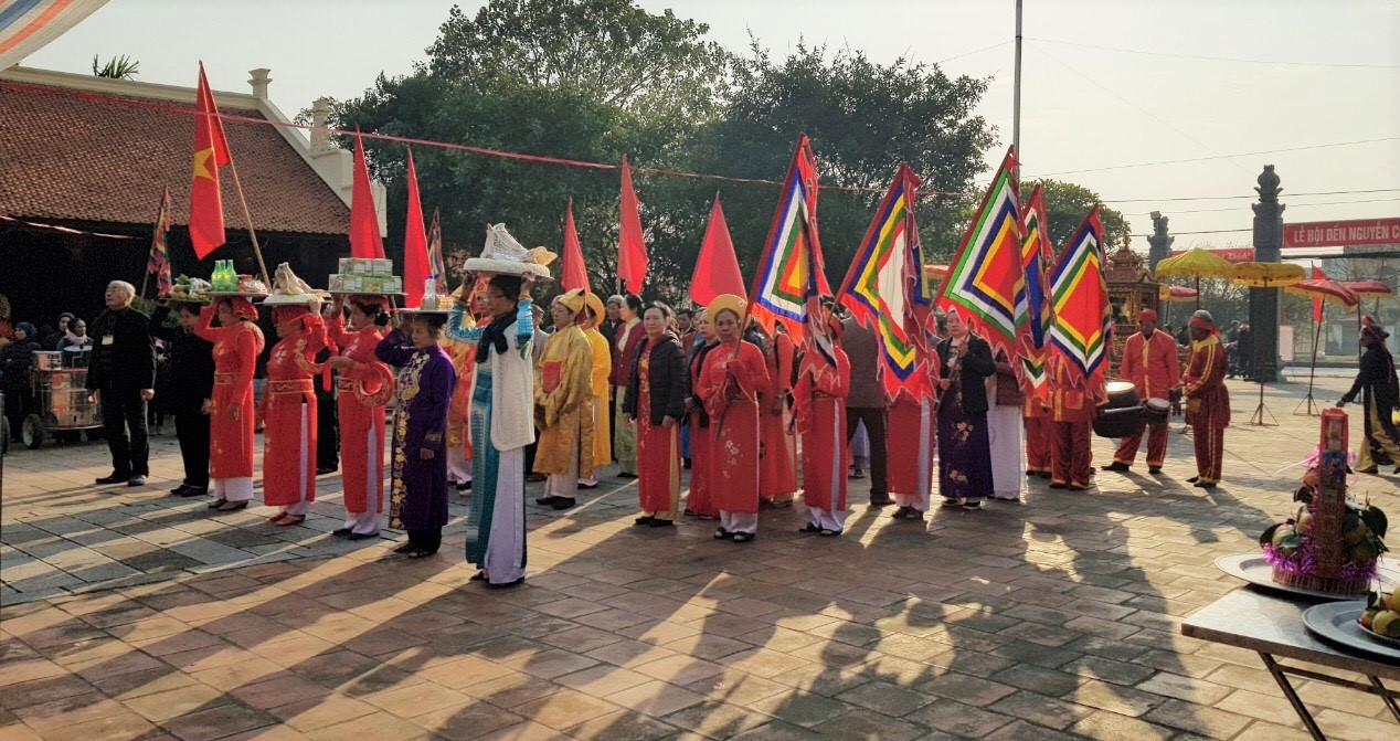 Tham gia lễ hội Chùa Địch Lộng - Lễ hội tâm linh Ninh Bình 4