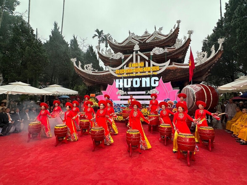 Khám phá lễ hội chùa Hương 2026 với nét đẹp văn hóa dân tộc Việt 2