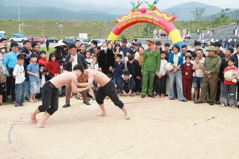 Khám phá lễ hội chùa Hương 2026 với nét đẹp văn hóa dân tộc Việt 9