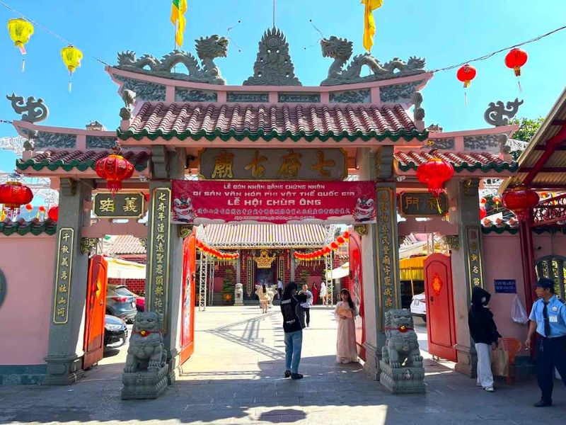 Lễ hội chùa Ông Đồng Nai: Sự kiện đầu xuân nổi tiếng Nam Bộ 3