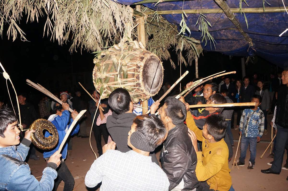 Lễ hội đập trống Quảng Bình, lễ hội truyền thống của tộc người Ma Coong 9