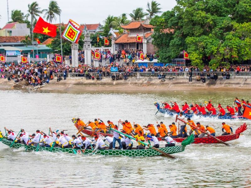 Lễ hội Đền Cờn và tín ngưỡng thờ Tứ vị Thánh Nương 7