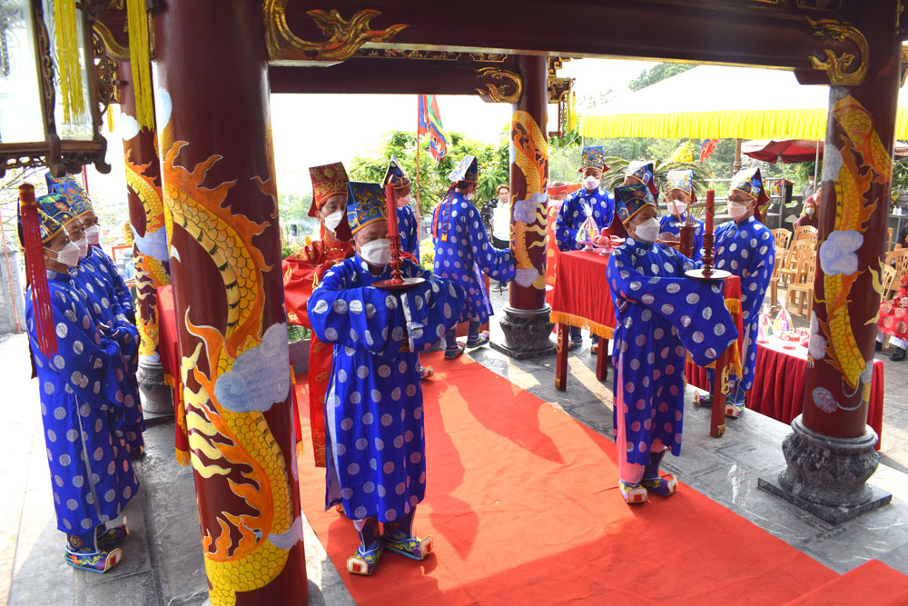 Lễ hội đền Cửa Ông - Lễ hội tưng bừng bậc nhất tỉnh Quảng Ninh 3